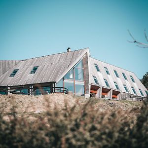 Preikestolen Hotel & Basecamp